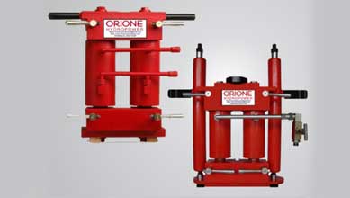 Hydraulic tank jacking equipment