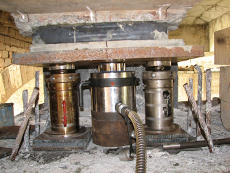 Low Height Jacks Single Acting